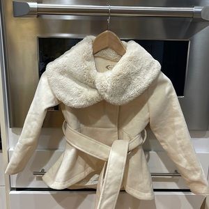 Winter white faux fur Joyfolie coat